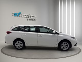 Toyota Auris TOURING SPORTS 1.6 130CV