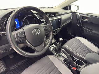Toyota Auris TOURING SPORTS 1.6 130CV