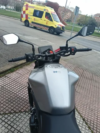 HONDA CB750 Hornet - Moto