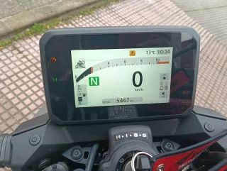 HONDA CB750 Hornet - Moto