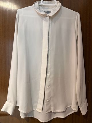 Blusa elegante cuello mao