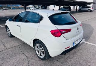 Alfa Romeo Giulietta 2010