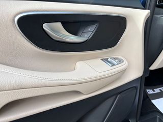 Mercedes Clase V Avantgarde Largo look AMG 2.0 163cv