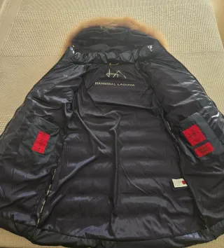 Plumífero 3/4 Azul eléctrico.  HANNIBAL LAGUNA