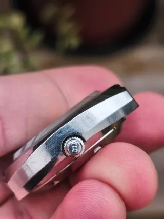 Citizen Automático Vintage Esfera Roja