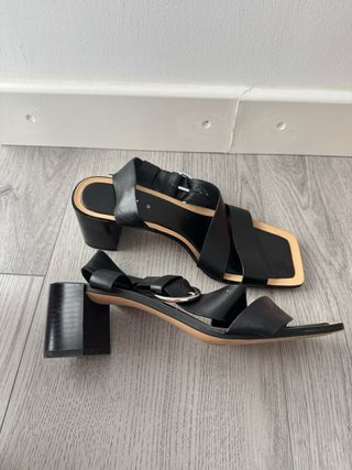 Sandalias Zara Talla 39 Negras