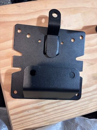 Soporte Baúl Kymco Agility 125 Negro