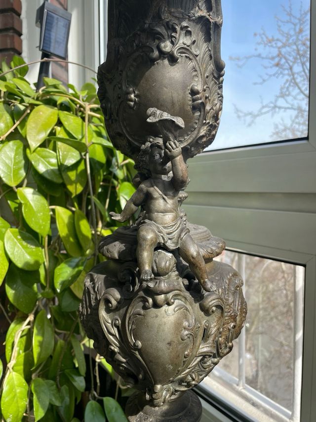 Urna de bronce 60cm
