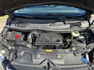 Mercedes Clase V V-Class Bluetec compact 220d 163cv