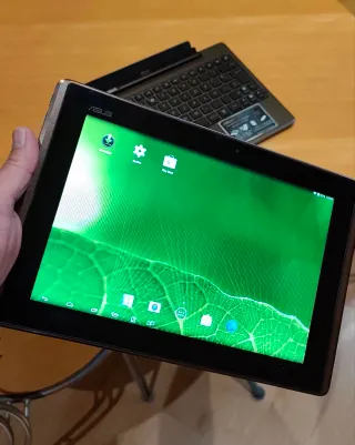 Tablet Asus Transformer TF101 (leer descripción)