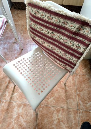 Mesa Ikea con 4 Sillas