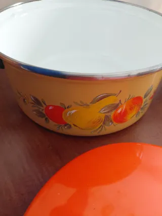 Ollas vintage acero esmaltado