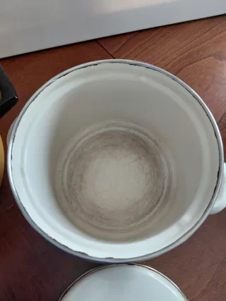 Ollas vintage acero esmaltado