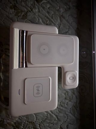 Cargador 3 en 1: Móvil, Auriculares, Reloj