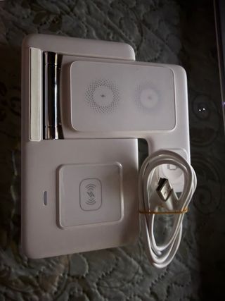 Cargador 3 en 1: Móvil, Auriculares, Reloj