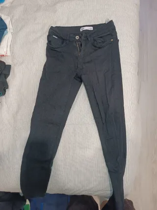 Pantalones vaqueros Zara mujer talla 34