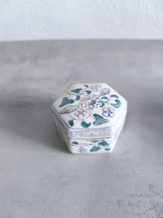 3 Cajitas o Joyeros de Porcelana