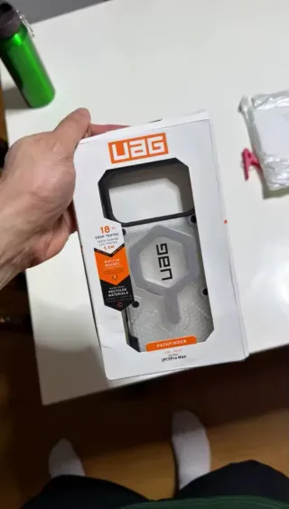 Funda UAG iPhone 17 Pro Max