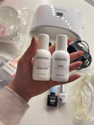 Kit Uñas Semipermanentes Lámpara UV NEONAIL