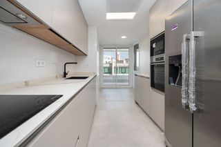 Ático en alquiler en Prado de Somosaguas en Pozuelo de Alarcón