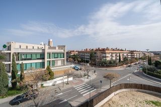 Ático en alquiler en Prado de Somosaguas en Pozuelo de Alarcón