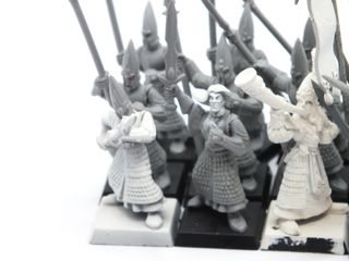 Elfi Alti Arcieri Lanceri Balista Warhammer 33 pz