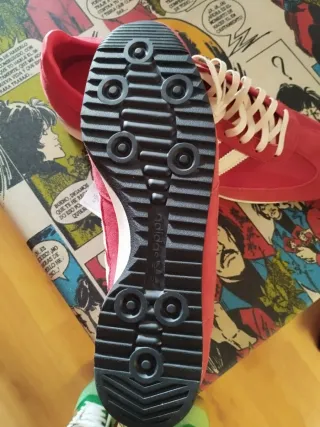 Zapatillas Adidas Rojas y Blancas