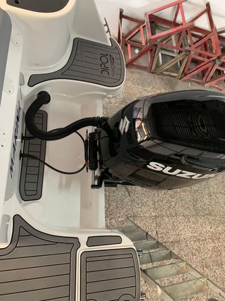 Dipol 25 CC (Reestreno)