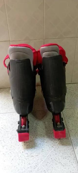 Patines Atomic Negros y Rojos Talla 39