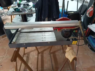 Cortadora de azulejos DU-200-BL