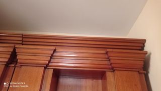 Expositores de madera noble