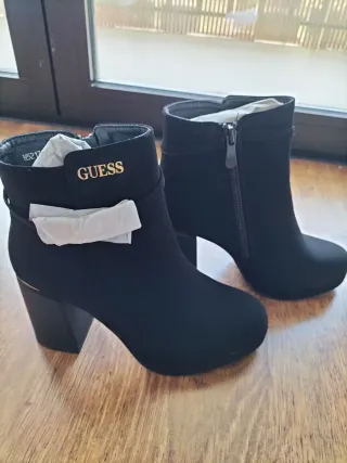 Botines Guess Negros Mujer
