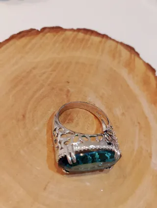 Anillo cóctel topacio azul rectangular