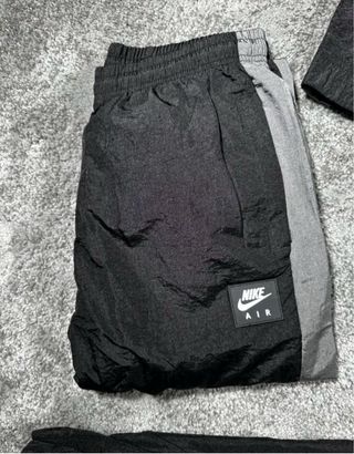 Conjunto Nike Air Negro y Gris