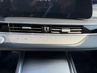 Ebro S700 1.6 TGDI Luxury 7 DCT