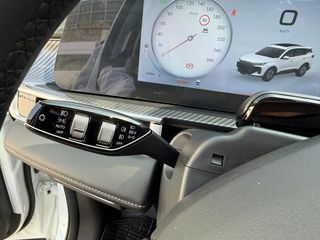 Ebro S700 1.6 TGDI Luxury 7 DCT