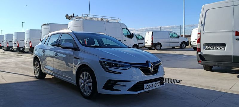 Renault Mégane 2022, foto 2