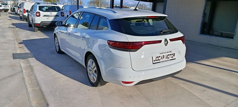 Renault Mégane 2022, foto 6
