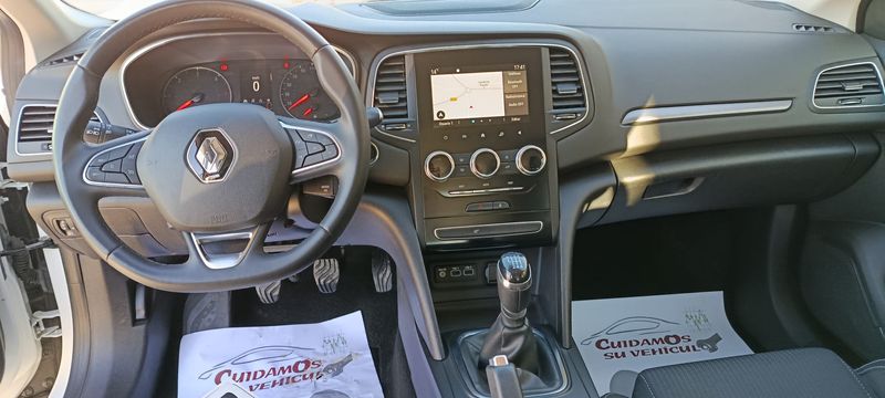 Renault Mégane 2022, foto 11