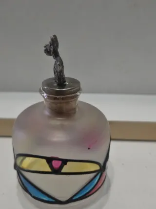 Boccetta decorativa vintage con cane