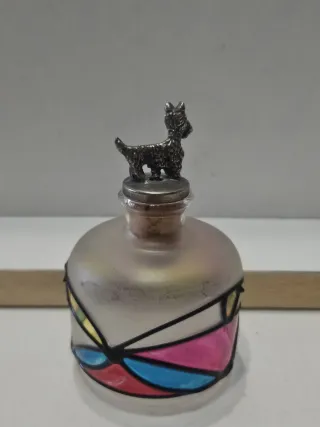 Boccetta decorativa vintage con cane