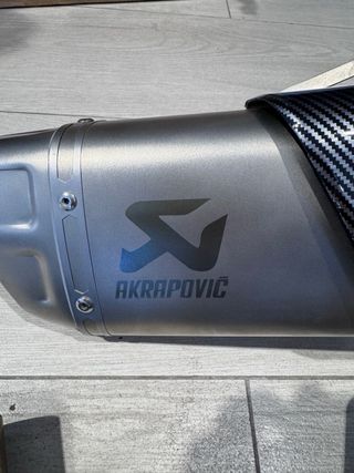 Escape Akrapovič Yamaha MT-09 (2024-2026)