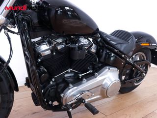 HARLEY DAVIDSON SOFTAIL STANDARD 107