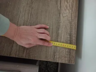 Mesa auxiliar elevable