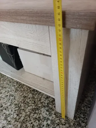 Mesa auxiliar elevable
