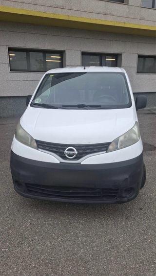 Furgoneta Nissan NV200