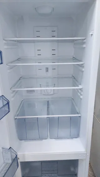 Nevera Benavent No Frost 1.85x60