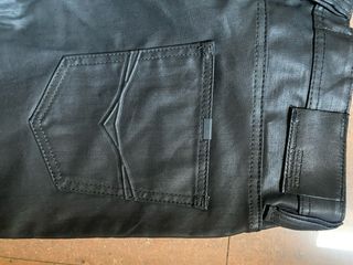 Pantalón Springfield Negro Encerado