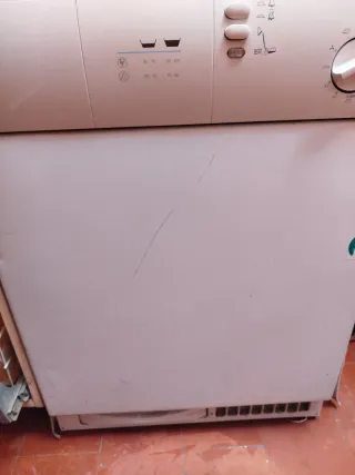 Secadora Bluesky BSL65PE 6 Kg