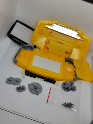 Cover Gameboy Advance GBA Gialla